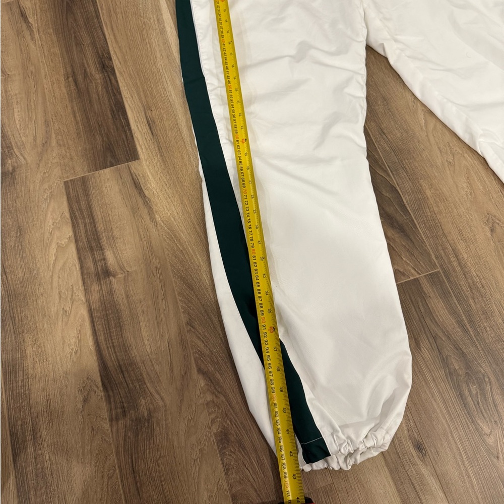 Lacoste Pants - Picture 5 of 6